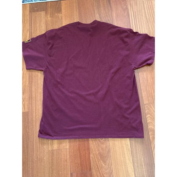 NWOT BEER PERSON Event Bud Light Tshirt - Picture 2 of 4